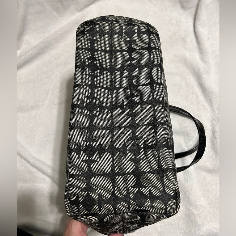 Large Kate Spade Tote With Pattern - image 2